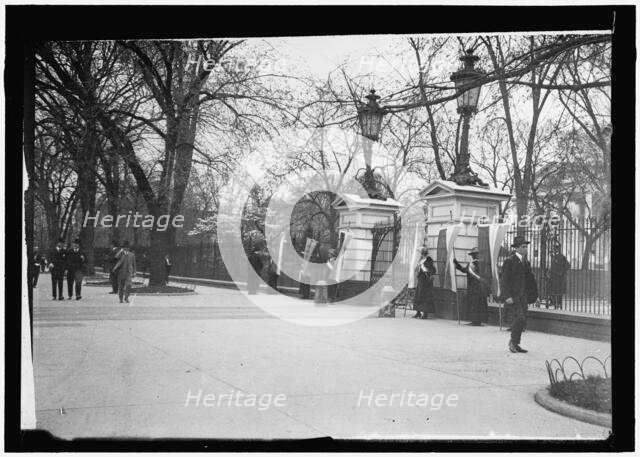 Woman suffrage, between 1914 and 1918. Creator: Harris & Ewing.