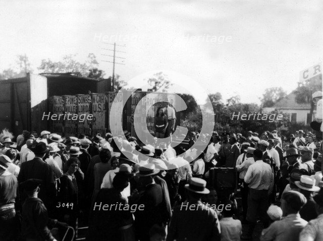 Sunbeam 1000hp World Land speed record attempt at Daytona 1927 Artist: Unknown.