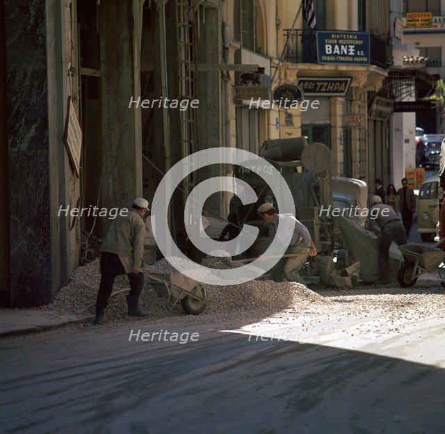 Scene of an Athenian street. Artist: Unknown
