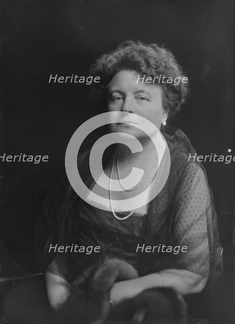 Mrs. Chester W. Lasell, portrait photograph, 1919 Feb. 20. Creator: Arnold Genthe.
