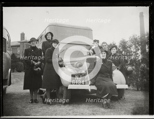 Nurses and mobile infant welfare unit van, City of Southampton, 1942. Creator: Norman Stanley Harrison.