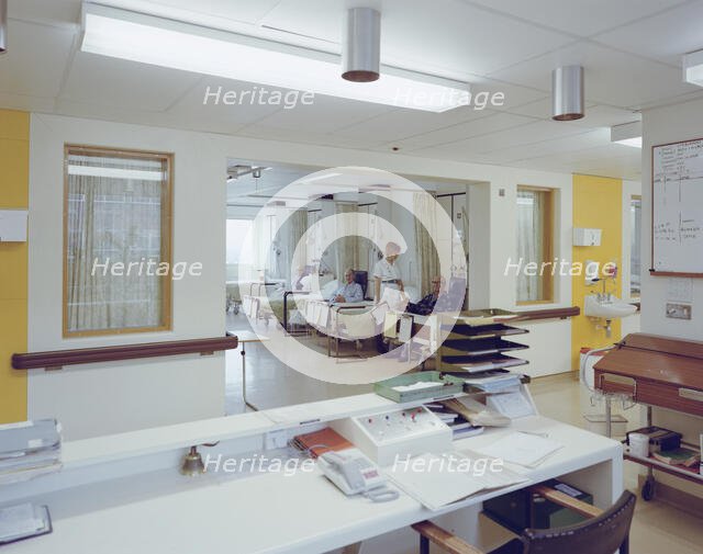 St George's Hospital, Blackshaw Road, Tooting, Wandsworth, London, 11/11/1988. Creator: John Laing plc.