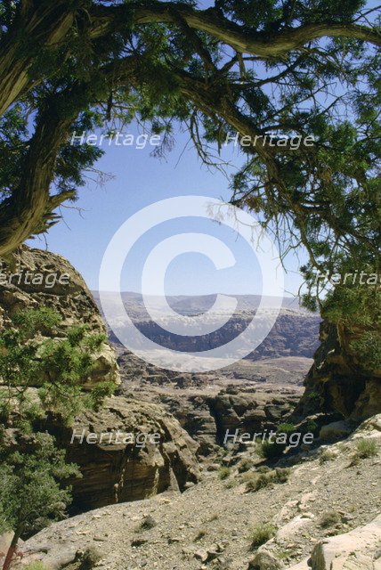 Walk to El Deir (the Monastery), Petra, Jordan. 