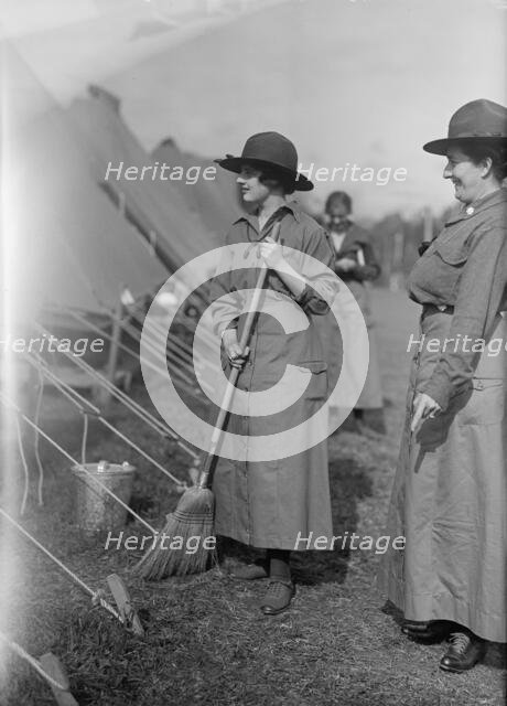 Woman's National Service School, Under Woman's Section, Navy League, Miss Moore, 1916. Creator: Harris & Ewing.