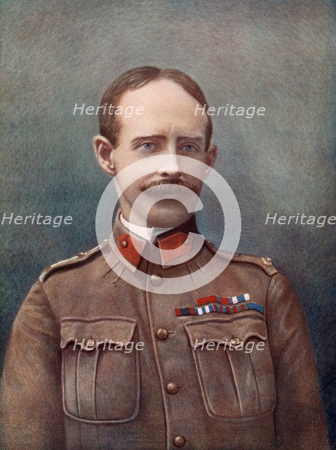 Lieutenant-General Ian Hamilton, commanding Mounted Infantry Division, South Africa Field Force, 190Artist: Navy & Army