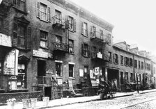 Jewish slum on East Broadway, New York, USA, c1900. Artist: Unknown