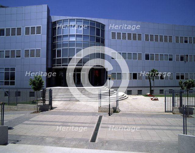 National Centre of Microelectronics belonging to the Autonomous University of Barcelona (Bellater…
