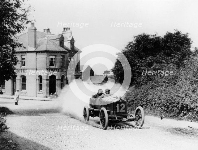 A Minerva 3.3 Litre taking part in a TT race, Milan, Italy, 1914. Artist: Unknown