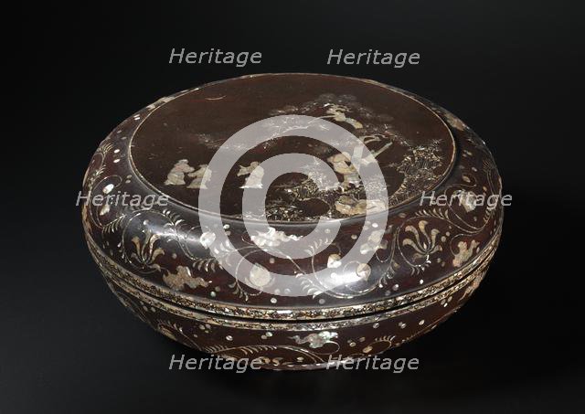 Cylindrical Box, 17th century. Creator: Unknown.