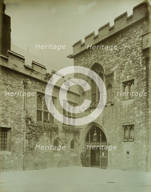 Dean's Yard, Westminster Abbey, London, 1886. Artist: Henry Bedford Lemere.