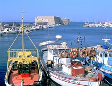 Venetian harbour and Koules Fortress, Heraklion, Crete, Greece.