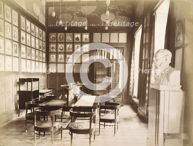 Literature room, House of the Association of Literature and Arts, Russia, 1900s. Artist: Unknown