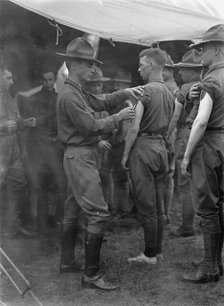 Plattsburg Reserve Officers Training Camp - Innoculations, 1916. Creator: Harris & Ewing.