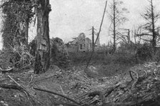 'La Bataille de la Somme; Dans le parc de la Maisonnette', 1916. Creator: Unknown.