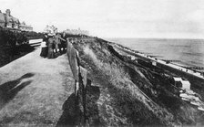 West Cliff and gardens, Felixstowe, Suffolk, early 20th century. Artist: Unknown