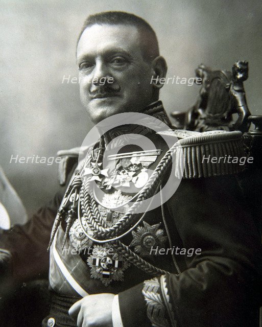 Severiano Martínez Anido (1862-1938), Spanish military.