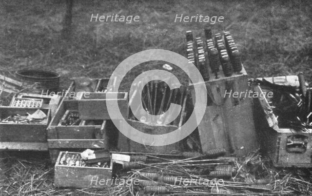 ''Materiel Allemand pris au sud de la Somme; Granades a fusilet caisses d'engins varies', 1916. Creator: Unknown.