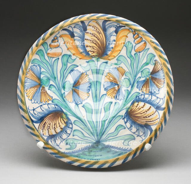 Charger, London, 1680/90. Creator: Unknown.