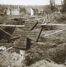 German common grave, c1914-c1918. Artist: Unknown.