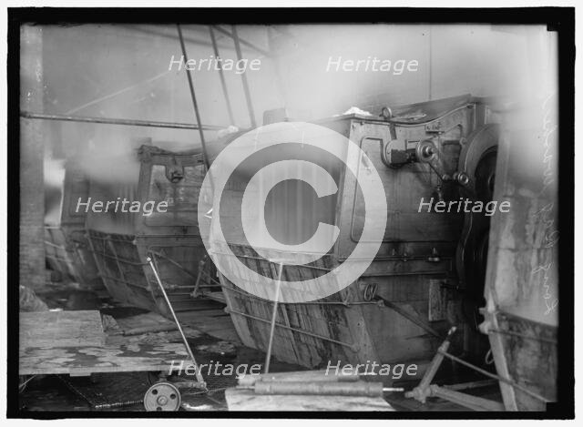 Long rag washer, between 1912 and 1917. Creator: Harris & Ewing.