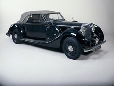 A 1939 Lagonda V12 cabriolet. Artist: Unknown