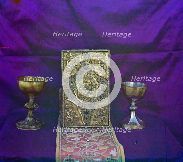 Gospel of Tsar Alexei Mikhailovich and the sacramental vessels of of Tsar Mikhail Feodorovich, 1911.