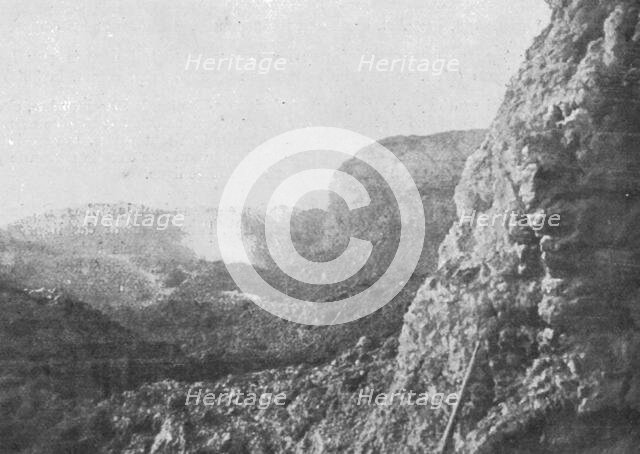 'Dans les forts reconquis de Douaumont et de Vaux; Fosse du fort de Douaumont et..., 1916. Creator: Unknown.