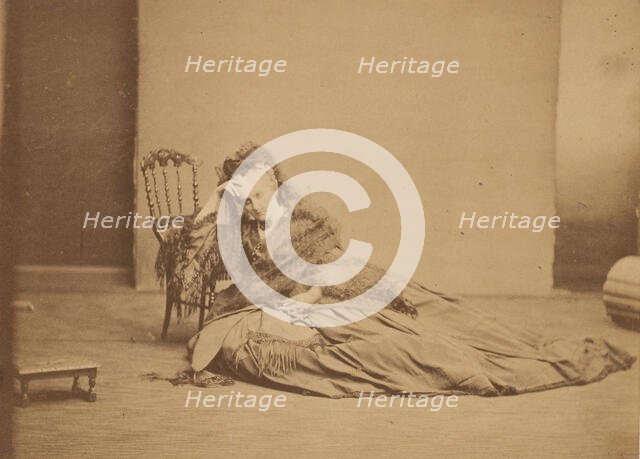 Le chapelet (autre), 1860s. Creator: Pierre-Louis Pierson.