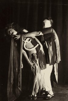 Harald Kreutzberg and Yvonne Georgi: "Bad Dreams", 1929. Creator: Robertson, Hans (1883-1950)