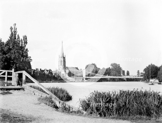 Marlow, Buckinghamshire, 1885. Artist: Henry Taunt.