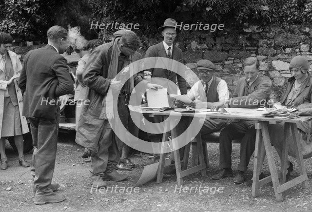 Brighton  and Hove Motor Club Brighton-Beer Trial, Countess Wear Hotel, Exeter, Devon, 1930. Artist: Bill Brunell.