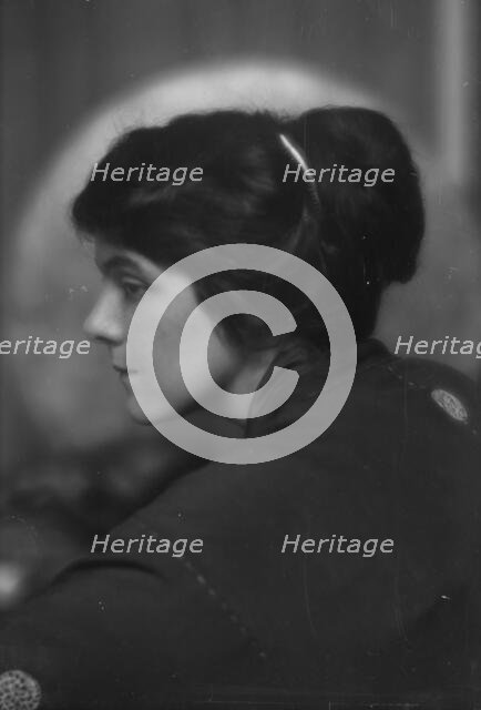 Warren, Gertrude, Miss, or Miss Jackman, portrait photograph, 1912 or 1913. Creator: Arnold Genthe.