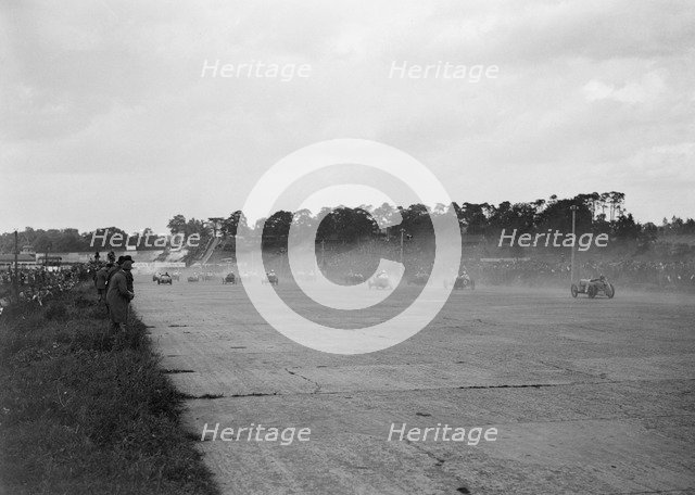 JCC 200 Mile Race, Brooklands, 1920s. Artist: Bill Brunell.