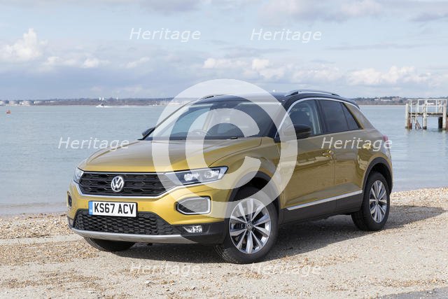 2017 Volkswagen T-Roc. Creator: Unknown.