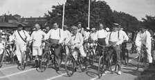 Veterans' bicycle race, Landskrona, Sweden, c1910. Artist: Unknown