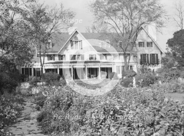 Taylor, Myron C., Mr., residence and grounds, Locust Valley, Long Island, New York, 1928 Nov. Creator: Arnold Genthe.