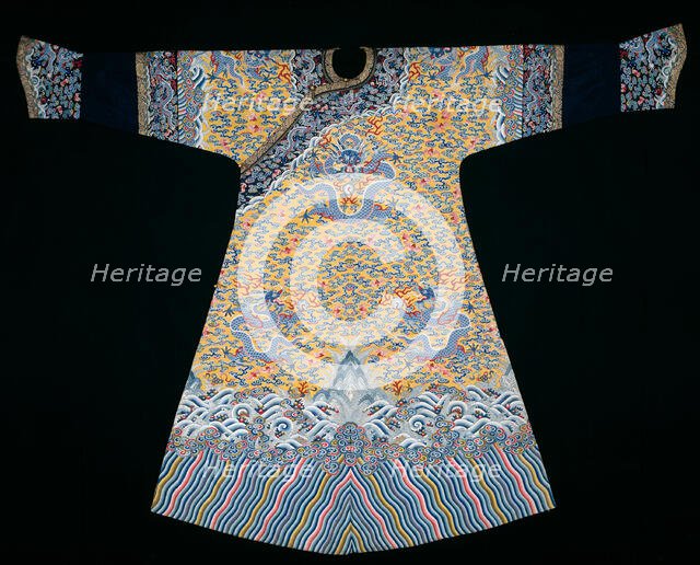 Empress' Jifu (Semiformal Court Robe), China, Qing dynasty (1644-1911), 1790/1820. Creator: Unknown.