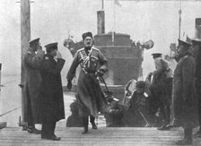 'Le grand-duc Nicolas, vice-roi du Caucase, debarquant a Batoum, le 14 avril, apres une..., 1916. Creator: Unknown.