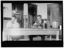Laboratory, between 1909 and 1914. Creator: Harris & Ewing.