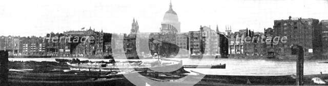 The proposal to throw a new bridge across the Thames, 1909. Creator: Topical Press Agency.