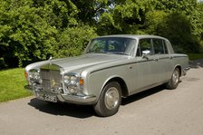 1968 Rolls Royce Silver Shadow Artist: Unknown.