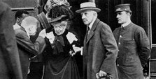 American tycoon John D Rockefeller and his wife arriving at Cleveland, Ohio, 1912 (1951). Artist: Unknown