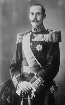 King of Norway in uniform, Karl Anderson Photo, 1912. Creator: Bain News Service.