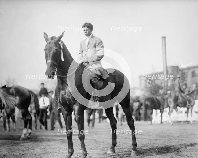 Horse Shows, 1912. Creator: Harris & Ewing.