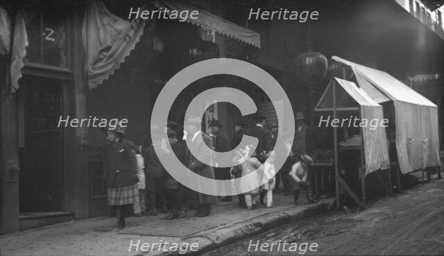 Apricot Spring Orchard drugstore, Chinatown, San Francisco, between 1896 and 1906. Creator: Arnold Genthe.
