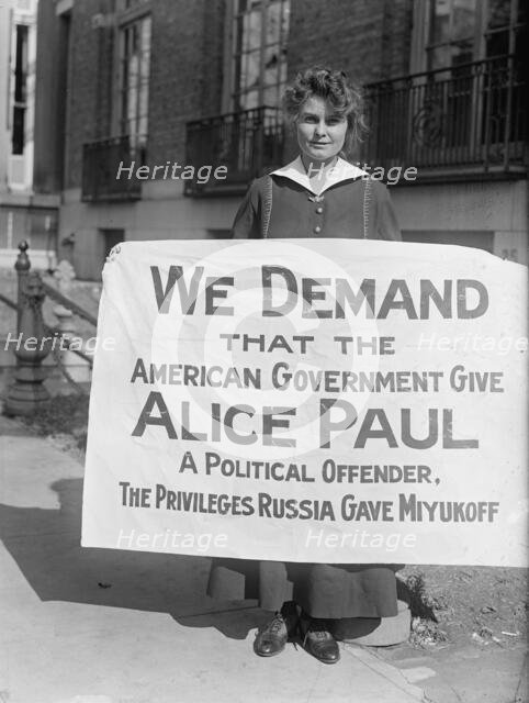 Woman Suffrage - Pickets, 1917. Creator: Harris & Ewing.