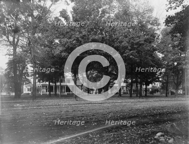 Gratiot Ave. cottages, Mt. Clemens, between 1880 and 1899. Creator: Unknown.