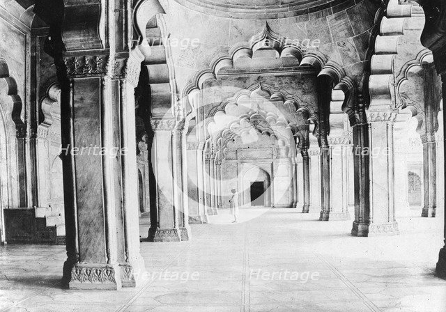 Moti Masjid, Agra, 1917. Artist: Unknown