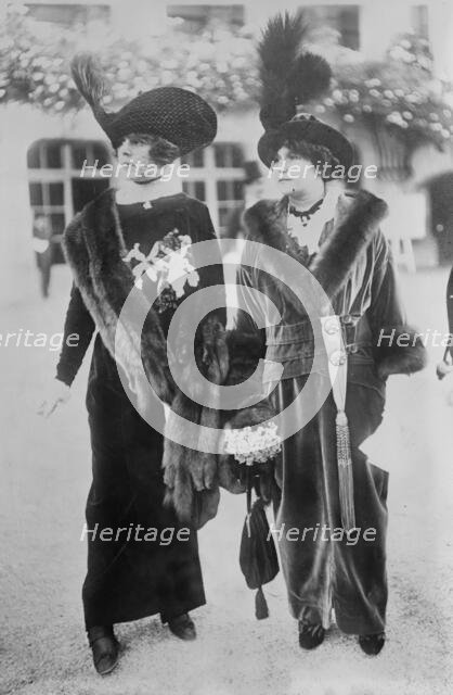 Paris Fashion - 1914, 1914. Creator: Bain News Service.