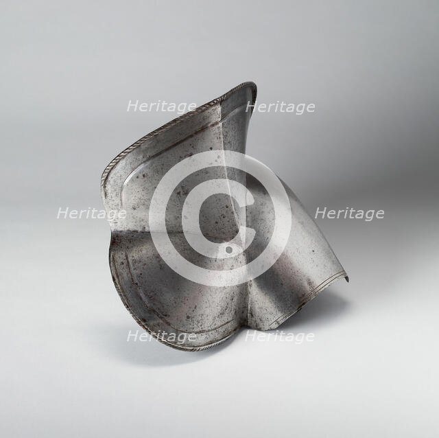 Left Pauldron Reinforce, Milan, c. 1570/80. Creator: Unknown.